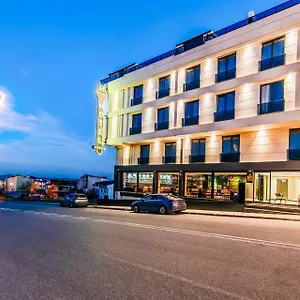 Heaven Premium Restaurant & Airport Shuttle Otel Arnavutkoy